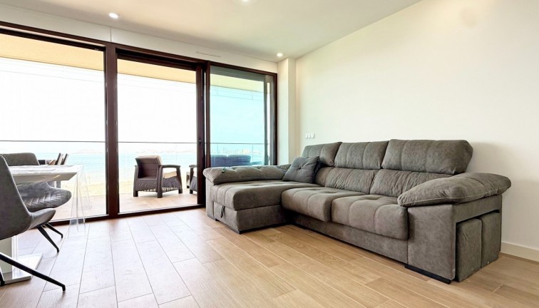 Resale - Apartment - Cartagena - Playa Honda
