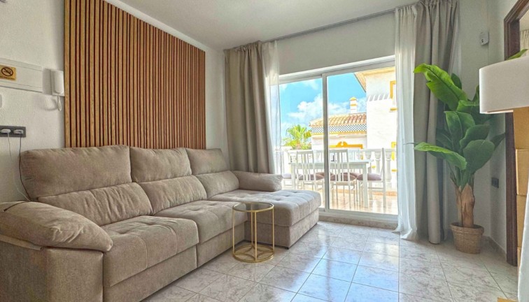 Reventa - Apartamento dúplex - Torrevieja - LA MATA