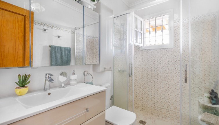 Reventa - Chalet - Torrevieja - Los Frutales