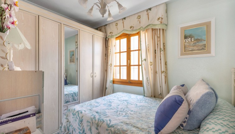 Reventa - Chalet - Torrevieja - Los Frutales