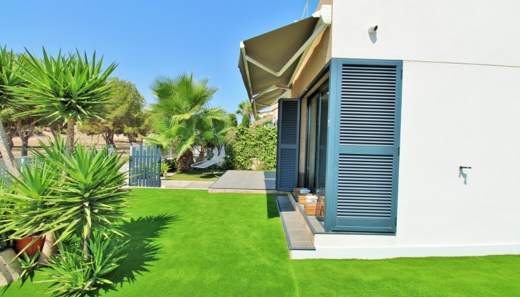 Resale - Chalet - La Zenia