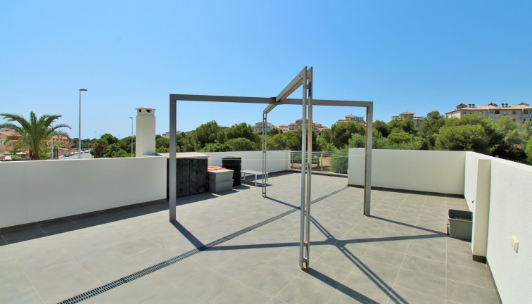 Resale - Chalet - La Zenia