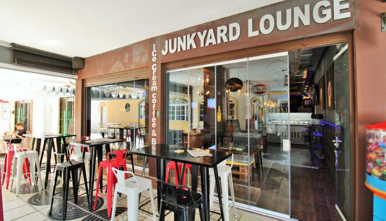 Resale - Commercial - Villamartín