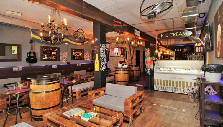 Resale - Commercial - Villamartín