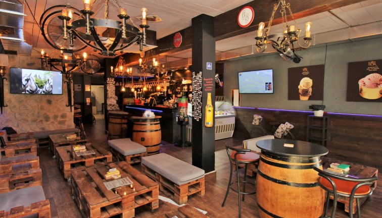 Resale - Commercial - Villamartín