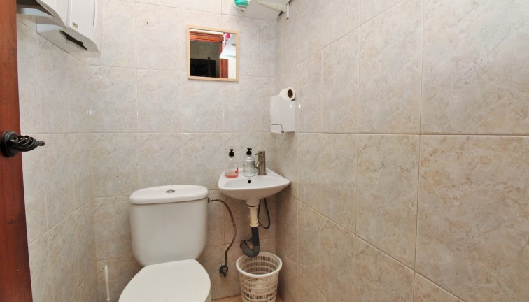 Resale - Commercial - Villamartín