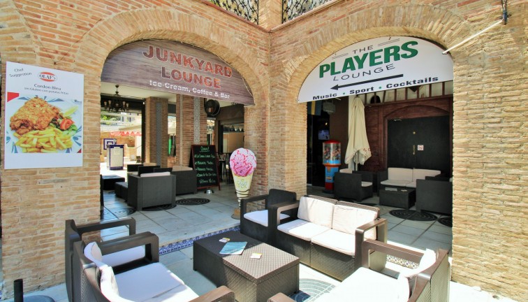 Resale - Commercial - Villamartín