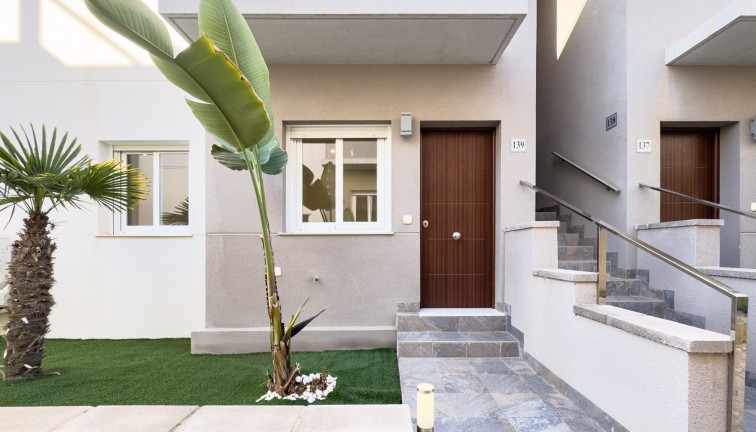 Reventa - Bungalow - Torrevieja - Aguas Nuevas