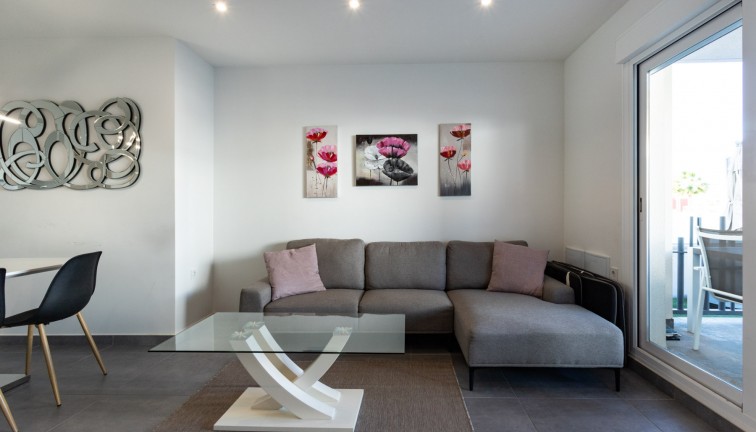 Reventa - Bungalow - Torrevieja - Aguas Nuevas