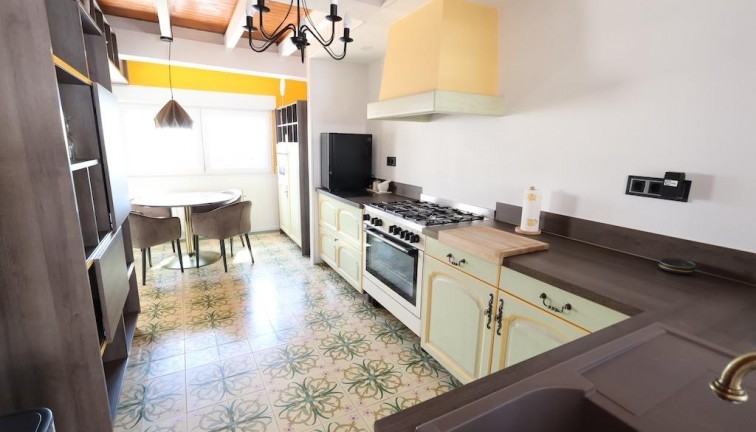 Resale - Chalet - Orihuela Costa - Villamartín