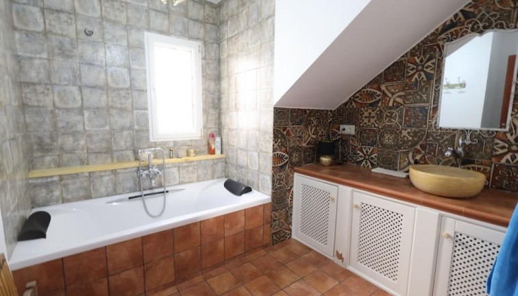 Resale - Chalet - Orihuela Costa - Villamartín