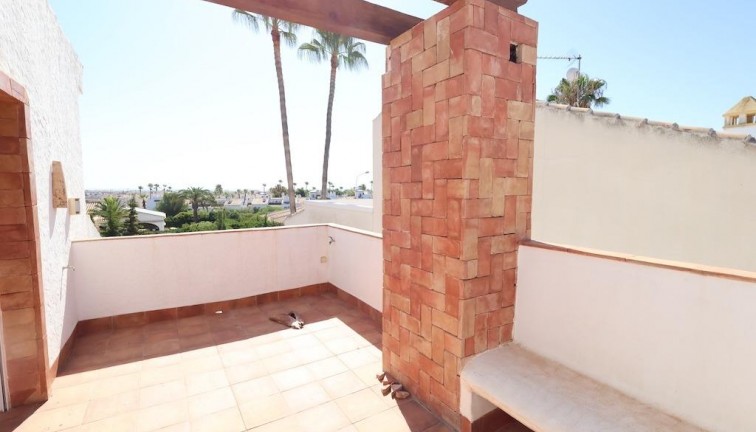 Resale - Chalet - Orihuela Costa - Villamartín