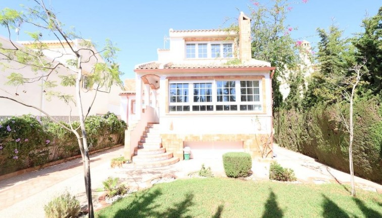 Resale - Chalet - Orihuela Costa - Villamartín