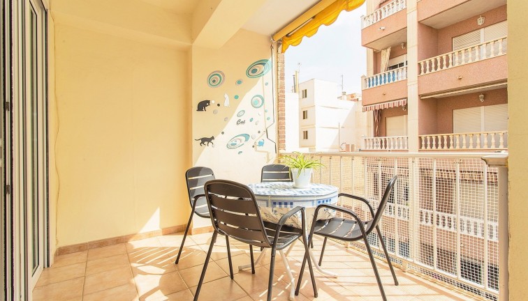 Reventa - Apartamento / piso - Torrevieja - Playa del Cura