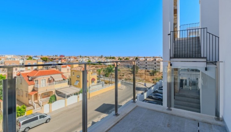 Reventa - Apartamento - Apartamento en el último piso - Orihuela - Orihuela Costa