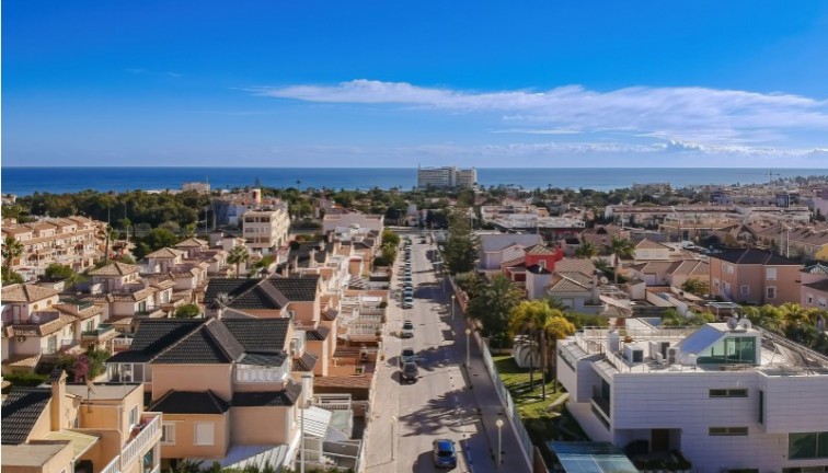 Reventa - Apartamento - Apartamento en el último piso - Orihuela - Orihuela Costa