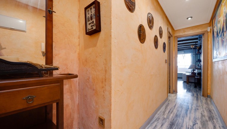 Reventa - Apartamento / piso - Torrevieja - Acequion