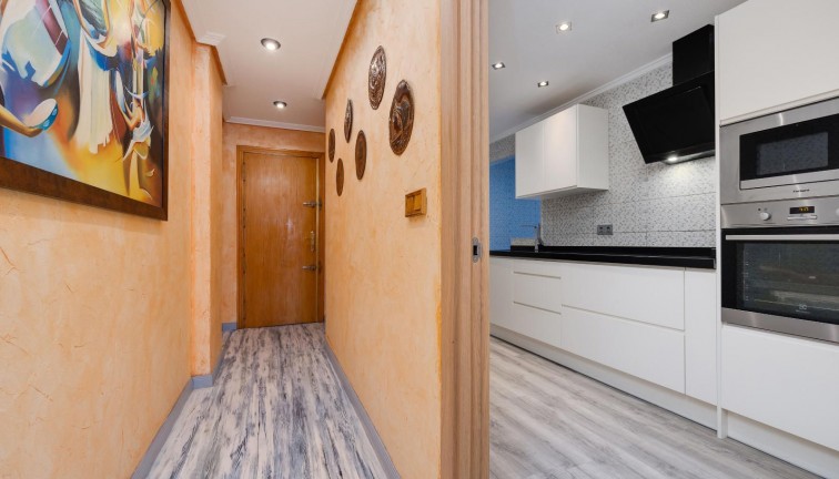 Reventa - Apartamento / piso - Torrevieja - Acequion