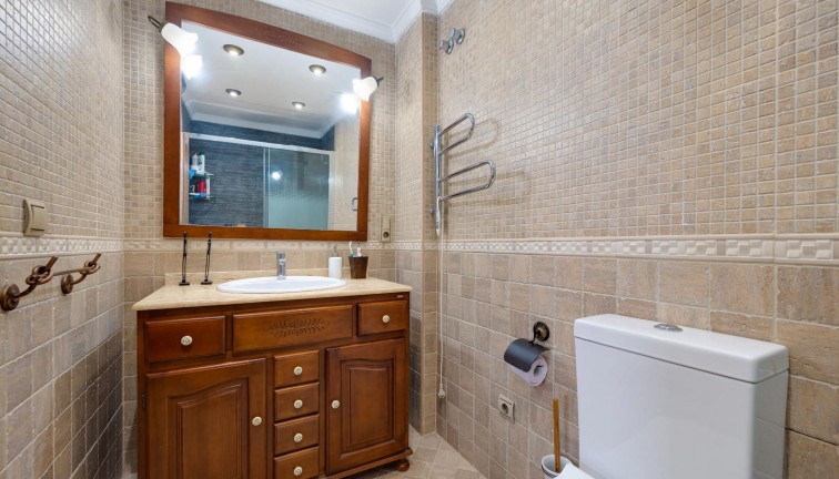 Reventa - Apartamento / piso - Torrevieja - Acequion