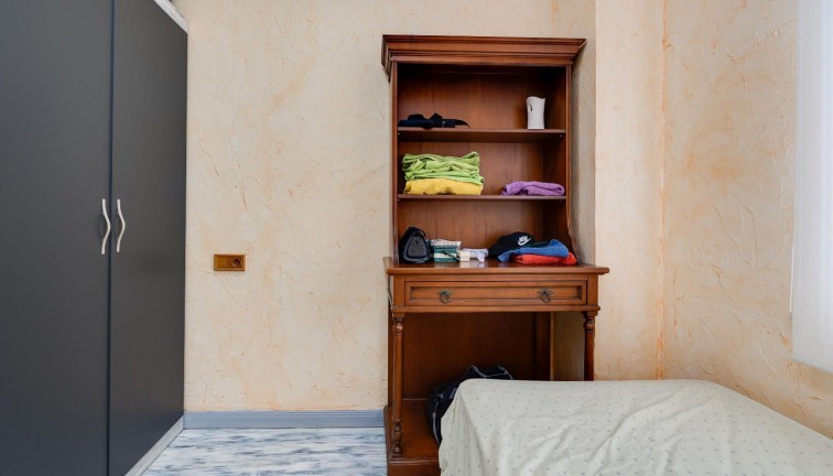 Reventa - Apartamento / piso - Torrevieja - Acequion