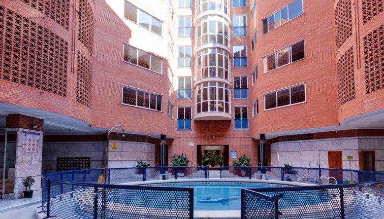 Reventa - Apartamento / piso - Torrevieja - Acequion