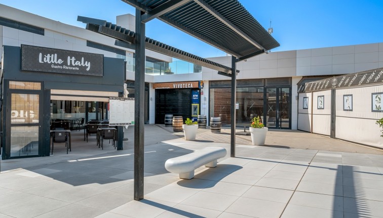 Resale - Chalet - Orihuela Costa - Lomas de Cabo Roig