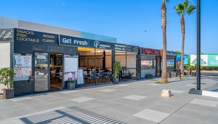 Resale - Chalet - Orihuela Costa - Lomas de Cabo Roig