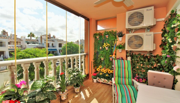 Återförsäljning - Lägenhet - Villamartín