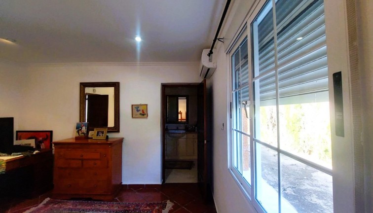 Resale - FincaCountry House - La Marina