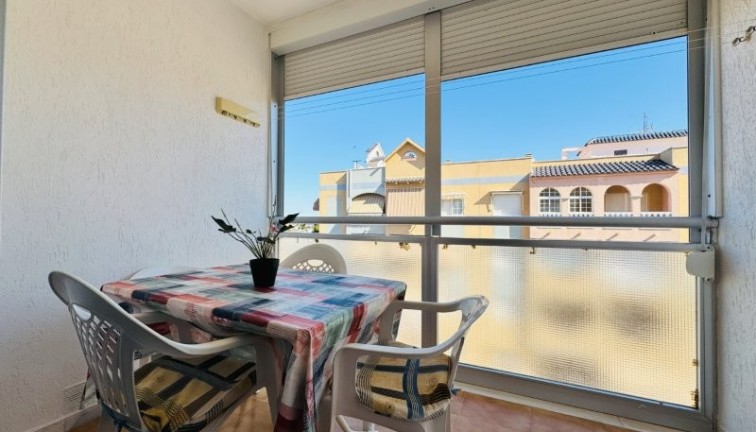 Reventa - Apartamento / piso - La Mata - LA MATA