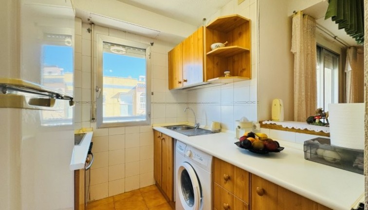 Reventa - Apartamento / piso - La Mata - LA MATA