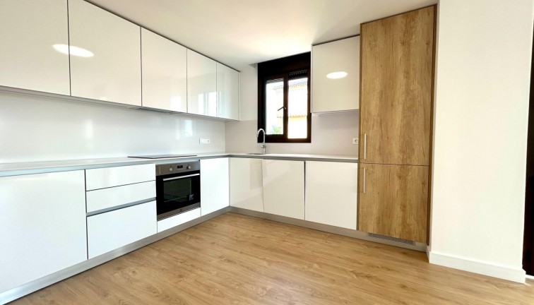 Reventa - Apartamento - Apartamento en el último piso - Orihuela Costa - PAU 8