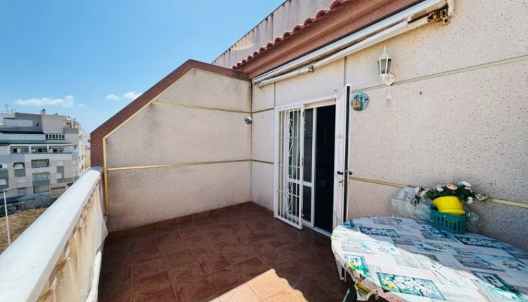 Reventa - Apartamento / piso - La Mata - LA MATA