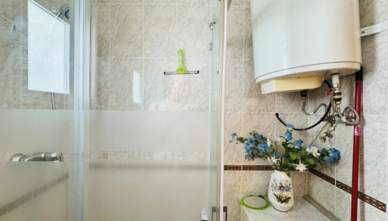 Reventa - Apartamento / piso - La Mata - LA MATA