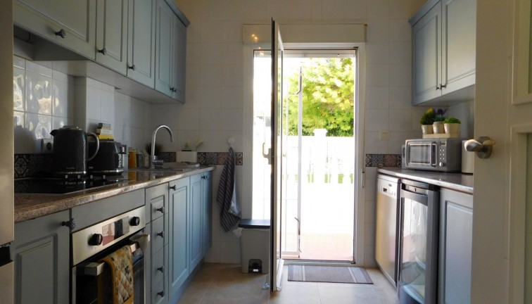 Resale - Chalet - Orihuela Costa - Villamartín