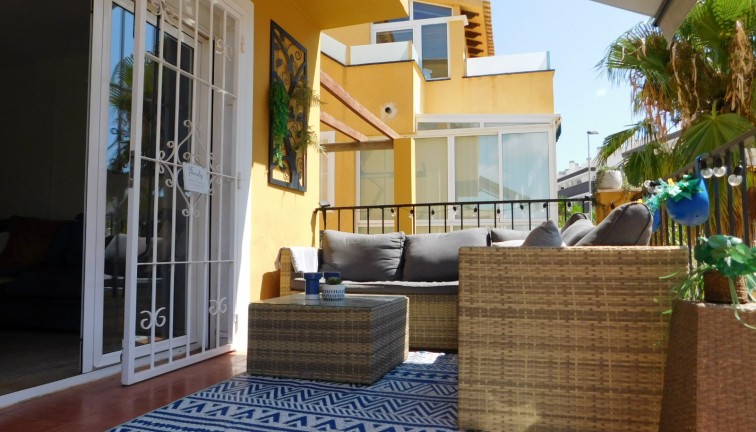 Resale - Chalet - Orihuela Costa - Villamartín