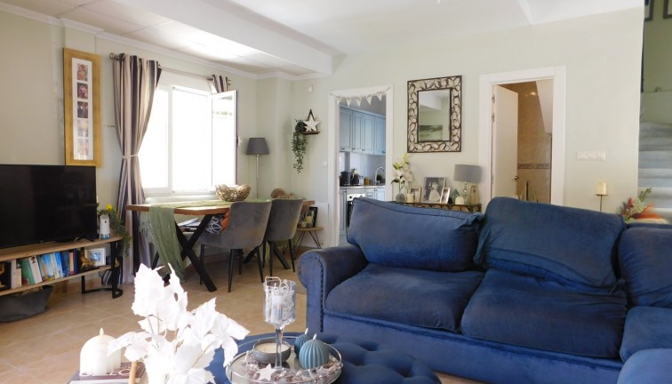 Resale - Chalet - Orihuela Costa - Villamartín