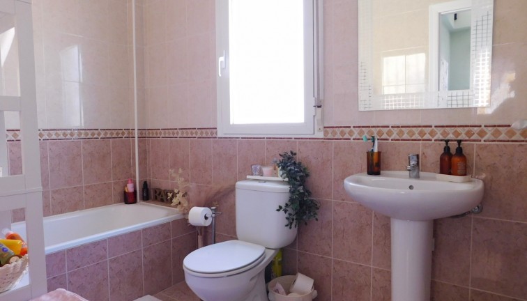 Resale - Chalet - Orihuela Costa - Villamartín