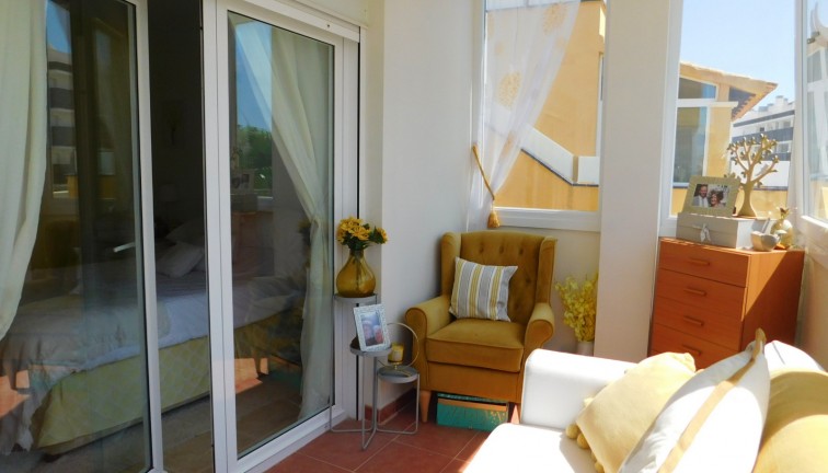Resale - Chalet - Orihuela Costa - Villamartín