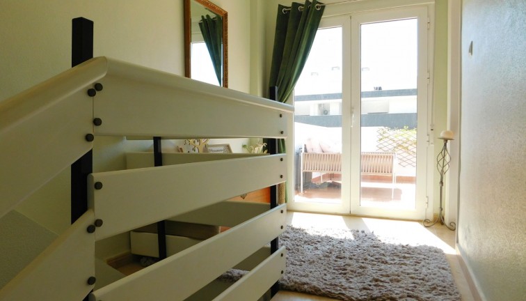 Resale - Chalet - Orihuela Costa - Villamartín