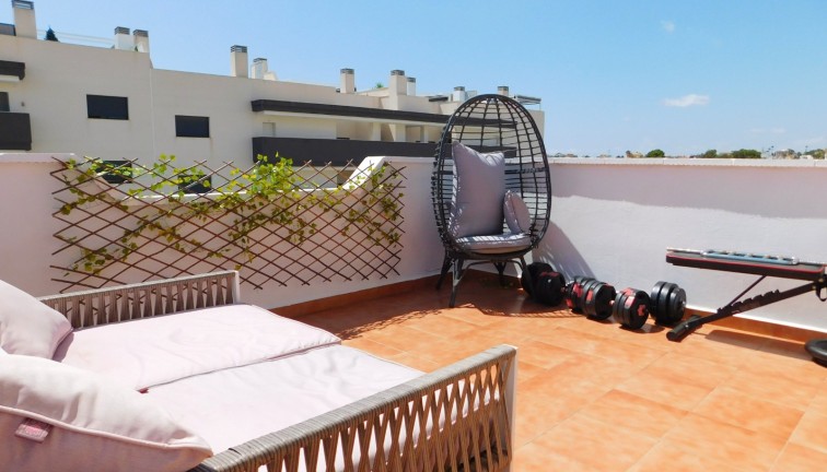 Resale - Chalet - Orihuela Costa - Villamartín