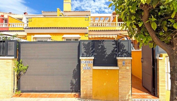 Reventa - Casa adosada - Torrevieja - La Siesta