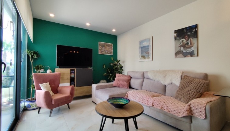 Resale - Apartment - Orihuela Costa