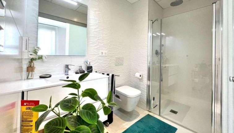 Resale - Apartment - Orihuela Costa