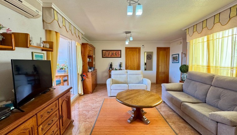 Jälleenmyynti - Asunto - Ylimmän kerroksen asunto - Torrevieja