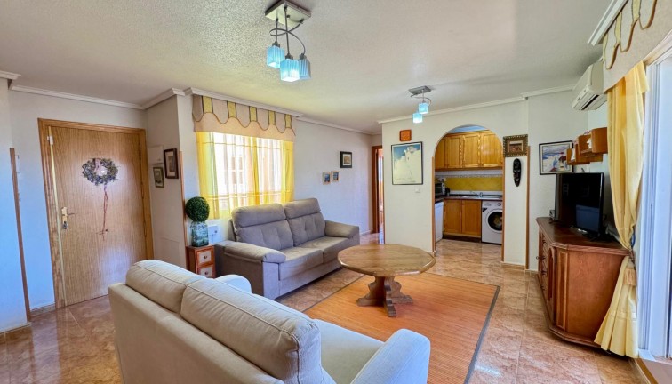 Jälleenmyynti - Asunto - Ylimmän kerroksen asunto - Torrevieja