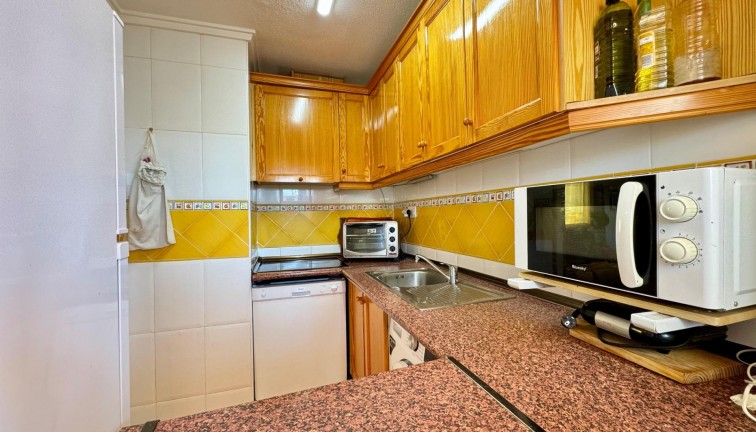 Jälleenmyynti - Asunto - Ylimmän kerroksen asunto - Torrevieja