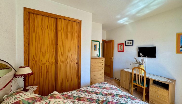 Jälleenmyynti - Asunto - Ylimmän kerroksen asunto - Torrevieja