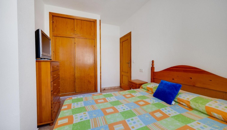 Jälleenmyynti - Asunto - Torrevieja