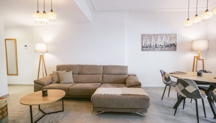 Resale - Apartment - Torrevieja - Playa del Cura